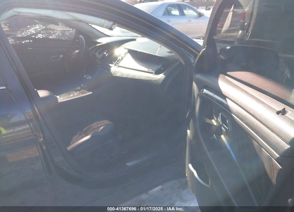 2010 FORD TAURUS SHO VIN: 1FAHP2KT5AG164862