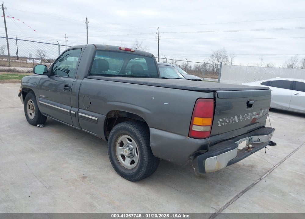 2000 CHEVROLET SILVERADO 1500 VIN: 1GCEC14W1YZ219817