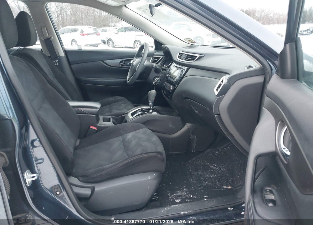 2014 NISSAN ROGUE S VIN: 5N1AT2MV4EC838384