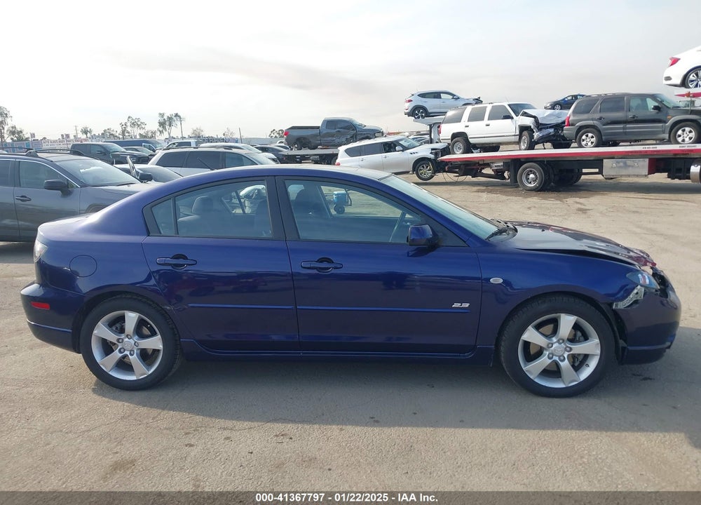 2005 MAZDA 3 S VIN: JM1BK323651238285