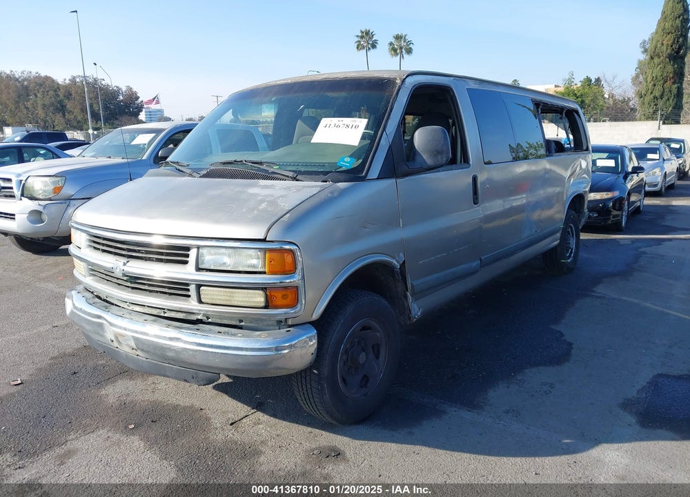 2001 CHEVROLET EXPRESS VIN: 1GAHG39G611245504