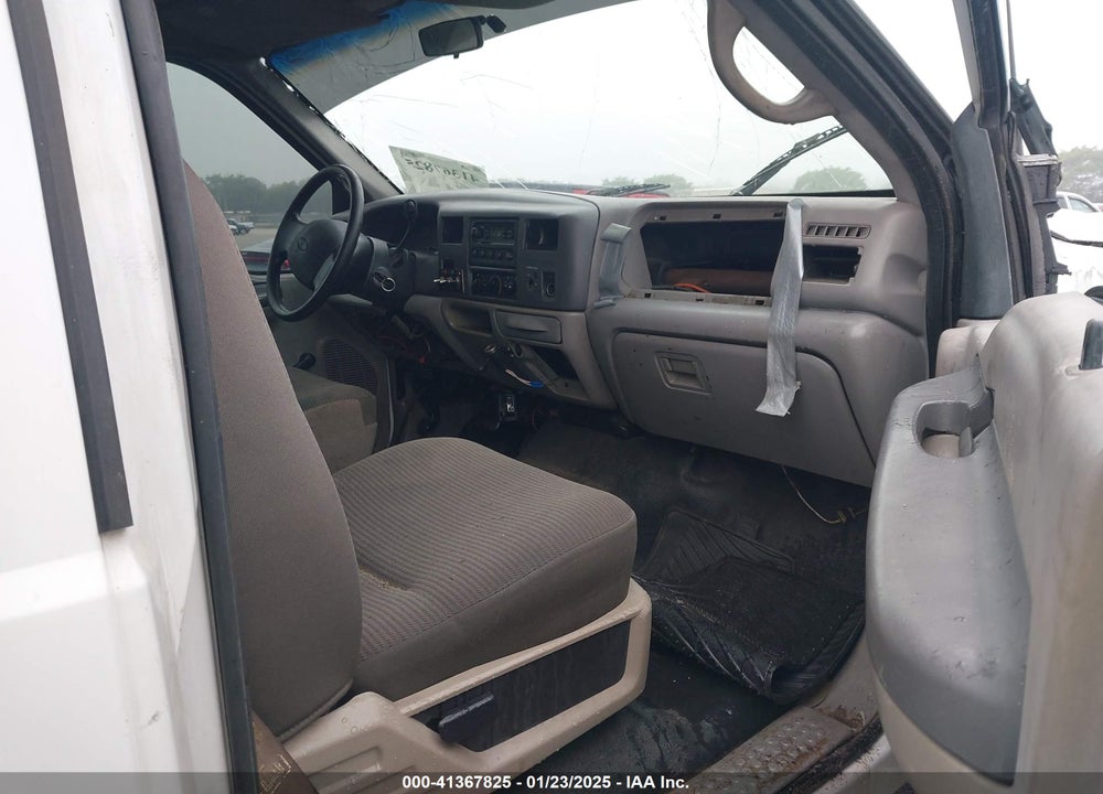 2000 FORD F-450 LARIAT/XL/XLT VIN: 1FDXF46F8YEC89204