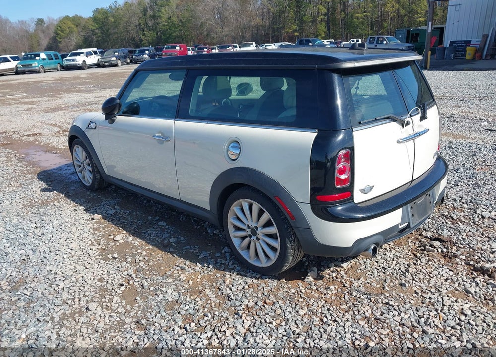2011 MINI COOPER S CLUBMAN VIN: WMWZG3C57BTY36821