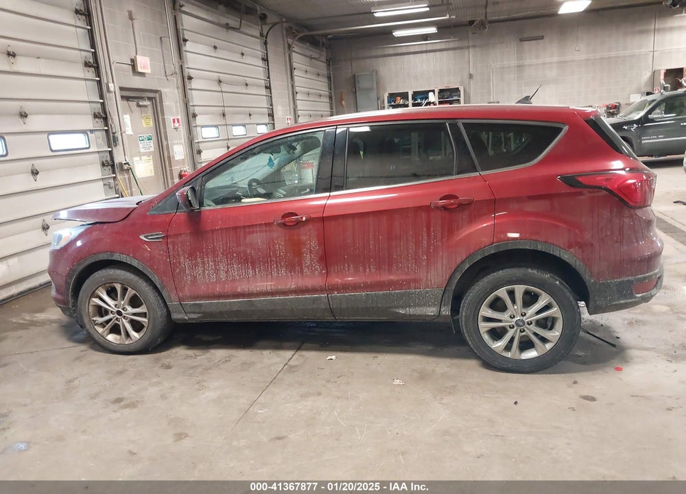 2019 FORD ESCAPE SE VIN: 1FMCU9G95KUC08778