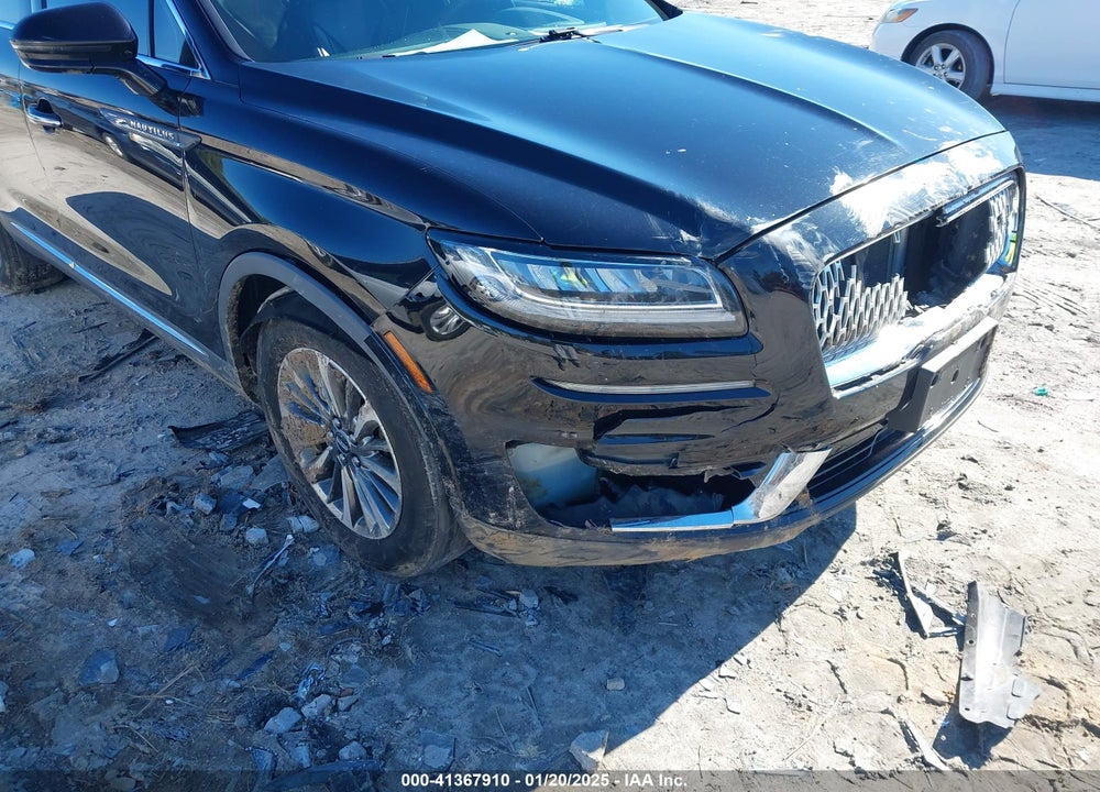 2020 LINCOLN NAUTILUS VIN: 2LMPJ6K96LBL11817