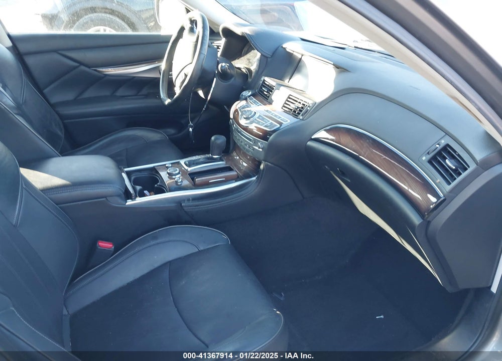 2012 INFINITI M56 VIN: JN1AY1AP5CM530365