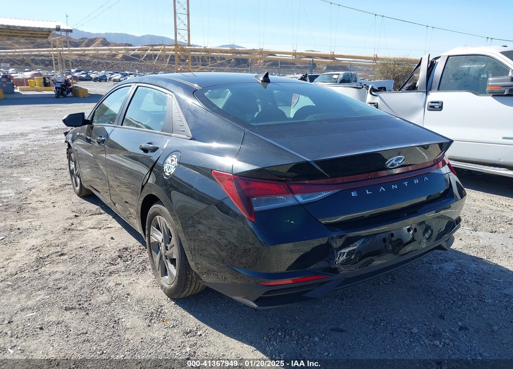 2021 HYUNDAI ELANTRA SEL VIN: KMHLM4AG6MU156624