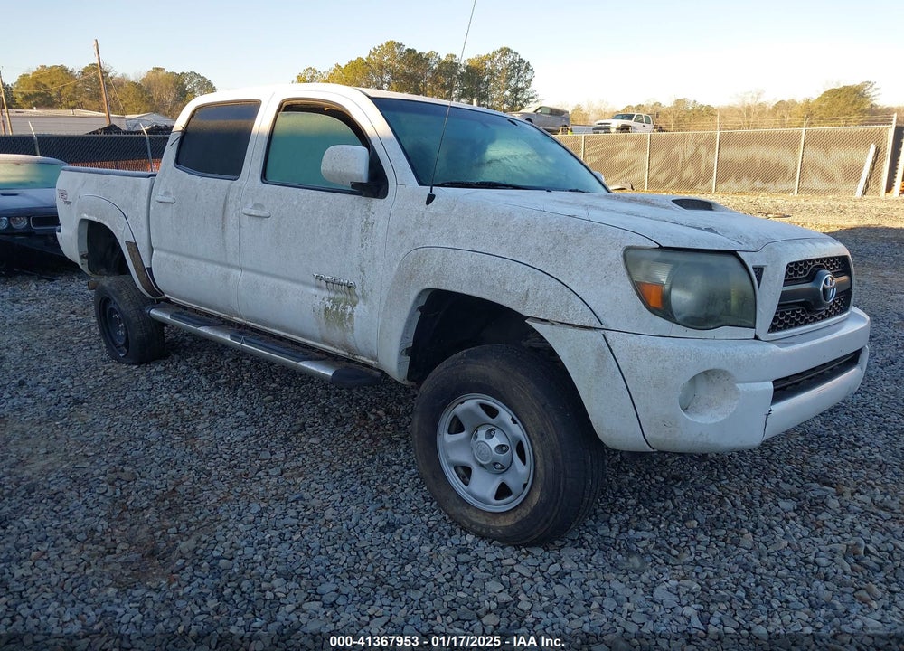 2011 TOYOTA TACOMA DOUBLE CAB PRERUNNER VIN: 3TMJU4GN4BM120871