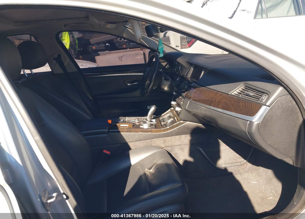 2015 BMW 528I VIN: WBA5A5C52FD517063