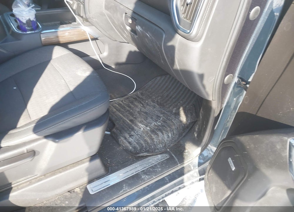 2019 CHEVROLET SILVERADO VIN: 3GCUYEED0KG273408