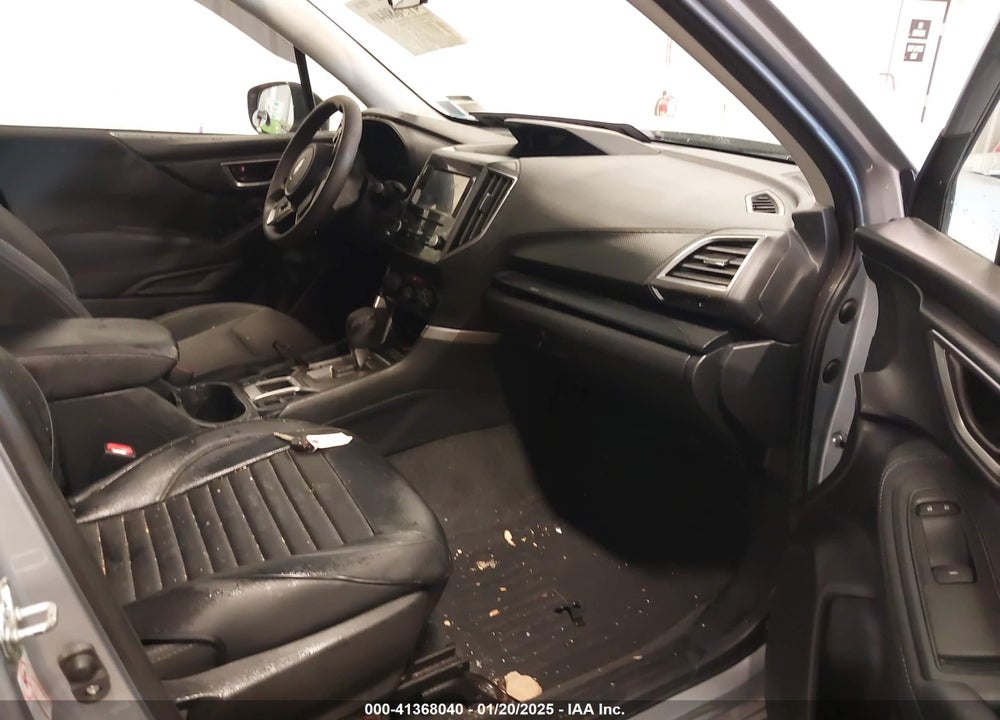 2020 SUBARU FORESTER VIN: JF2SKADC7LH429866