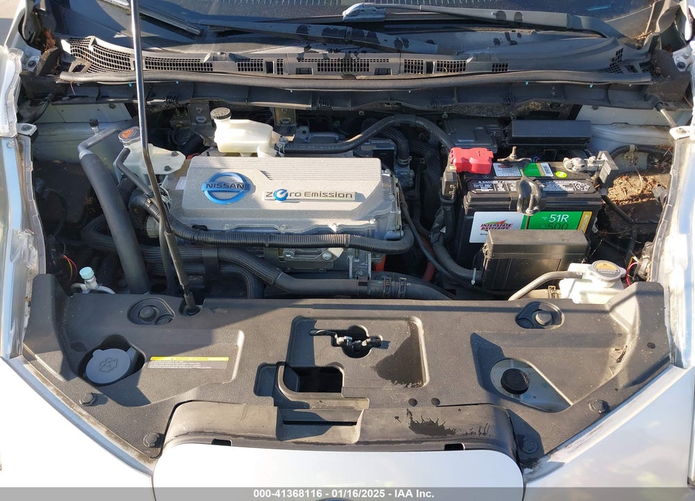 2011 NISSAN LEAF SL VIN: JN1AZ0CP9BT006841