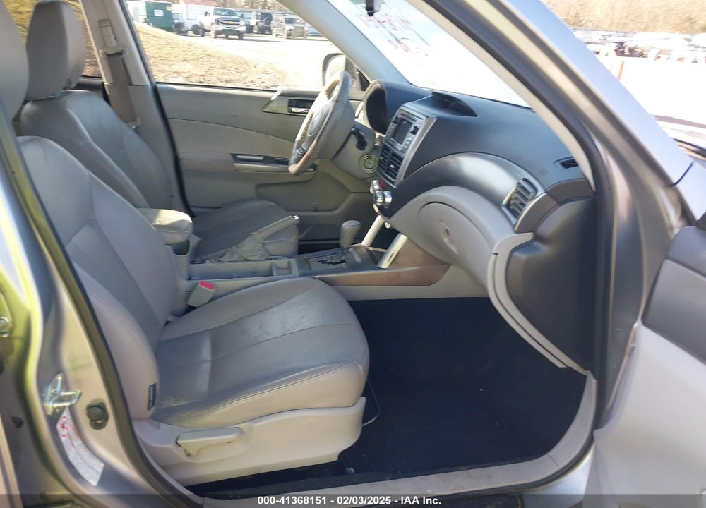 2011 SUBARU FORESTER 2.5X LIMITED VIN: JF2SHAEC8BH728570