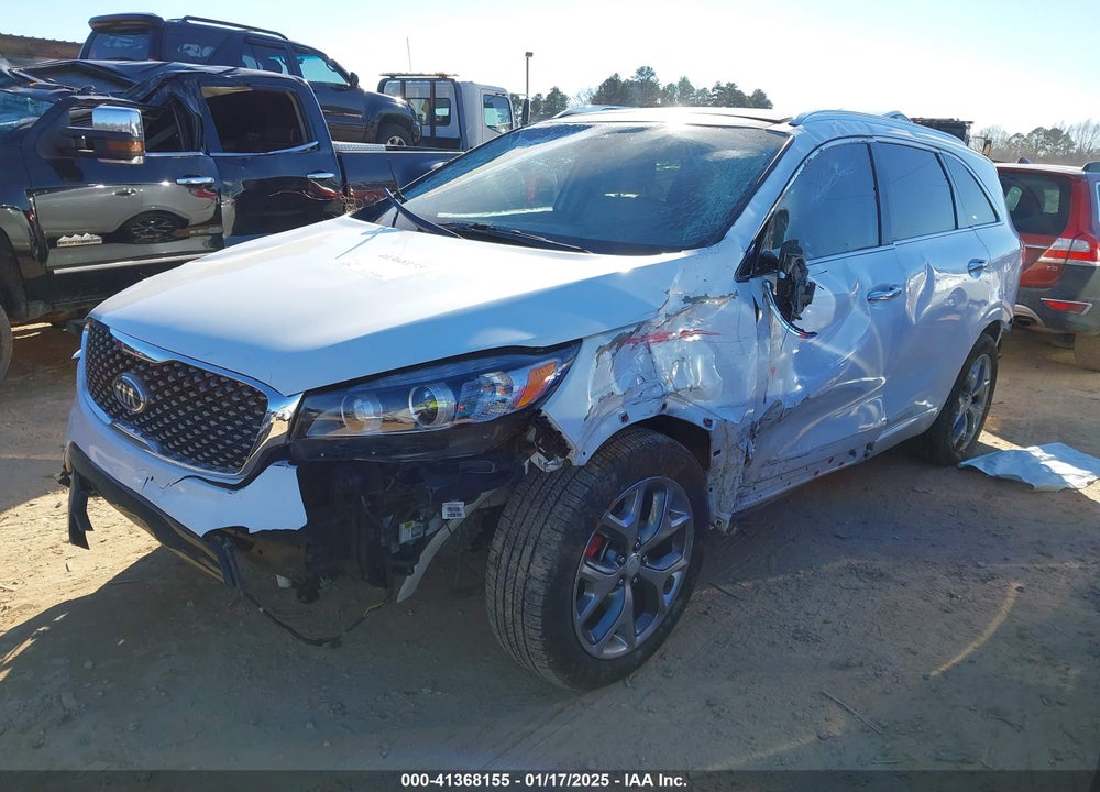 2017 KIA SORENTO 3.3L SX VIN: 5XYPK4A5XHG314075