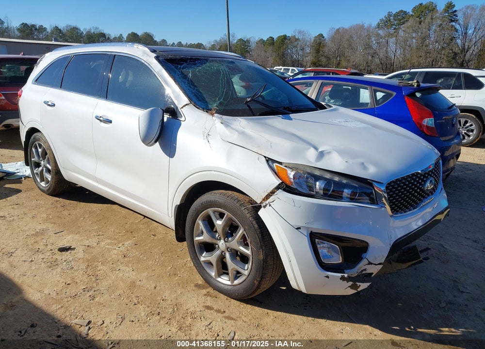 2017 KIA SORENTO 3.3L SX VIN: 5XYPK4A5XHG314075