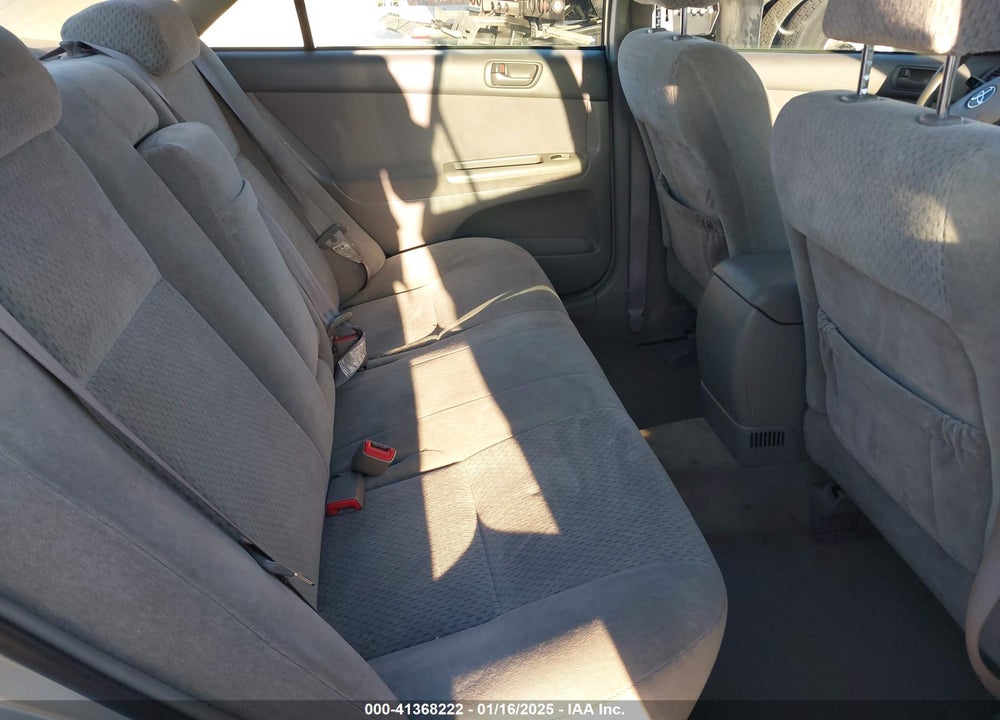 2004 TOYOTA CAMRY LE VIN: 4T1BE32K94U896948