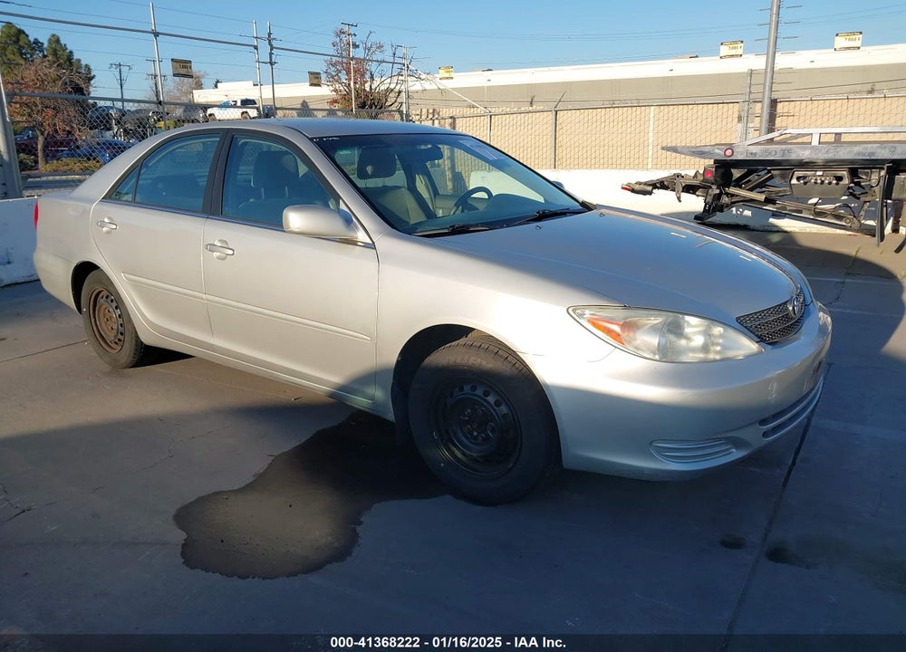 2004 TOYOTA CAMRY LE VIN: 4T1BE32K94U896948