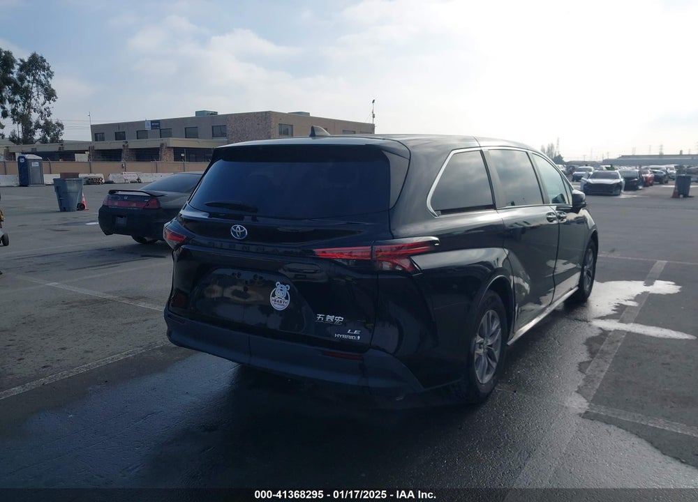 2022 TOYOTA SIENNA LE VIN: 5TDKRKECXNS097242