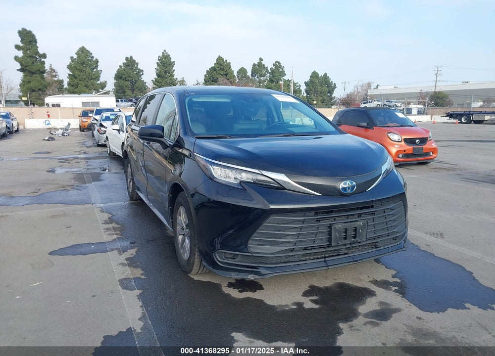 2022 TOYOTA SIENNA LE VIN: 5TDKRKECXNS097242