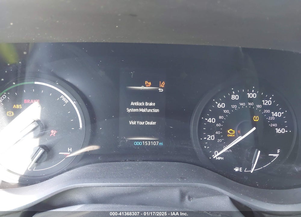 2022 TOYOTA SIENNA XLE VIN: 5TDJRKEC5NS098147