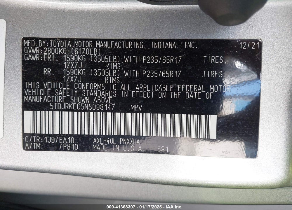 2022 TOYOTA SIENNA XLE VIN: 5TDJRKEC5NS098147