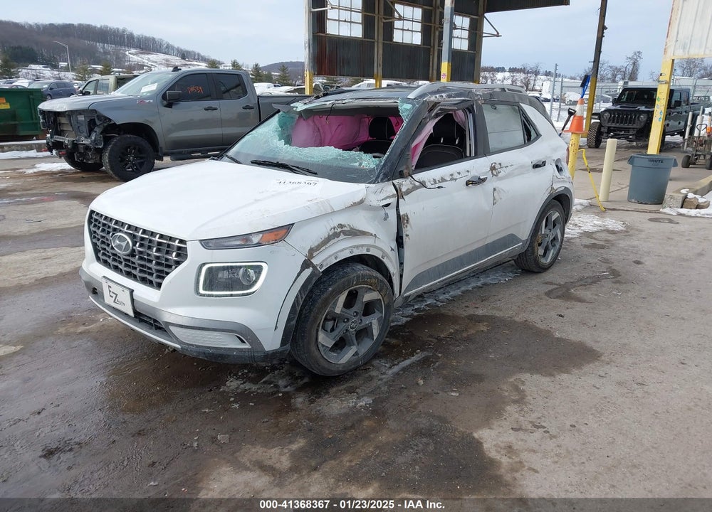 2022 HYUNDAI VENUE LIMITED VIN: KMHRC8A37NU135218