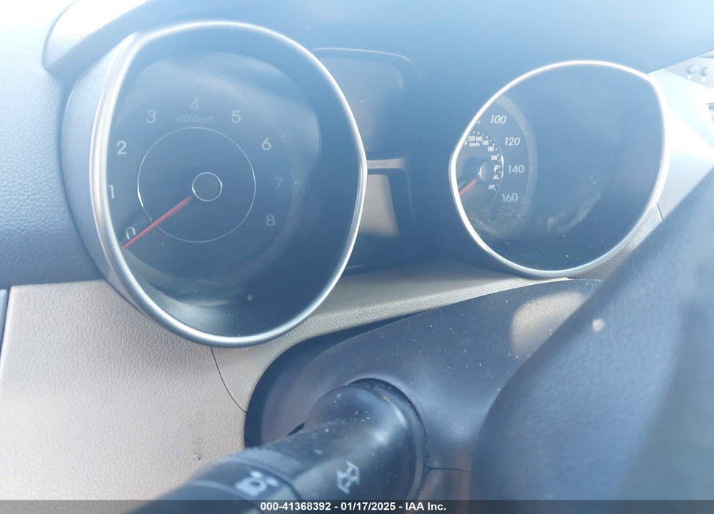 2011 HYUNDAI ELANTRA VIN: 5NPDH4AE9BH052079