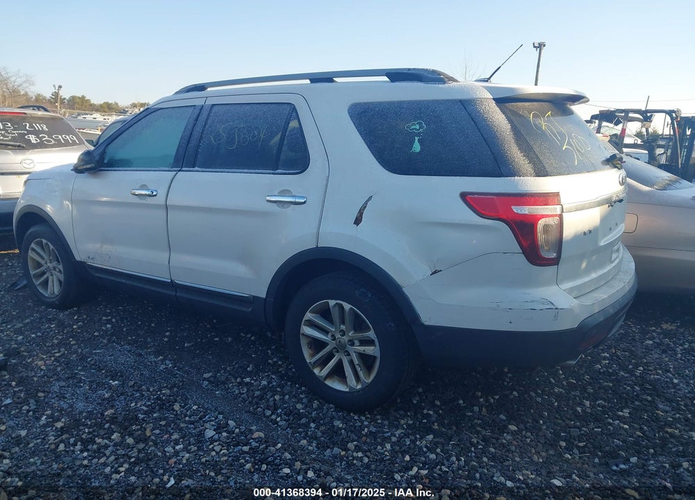 2011 FORD EXPLORER XLT VIN: 1FMHK8D86BGA74637