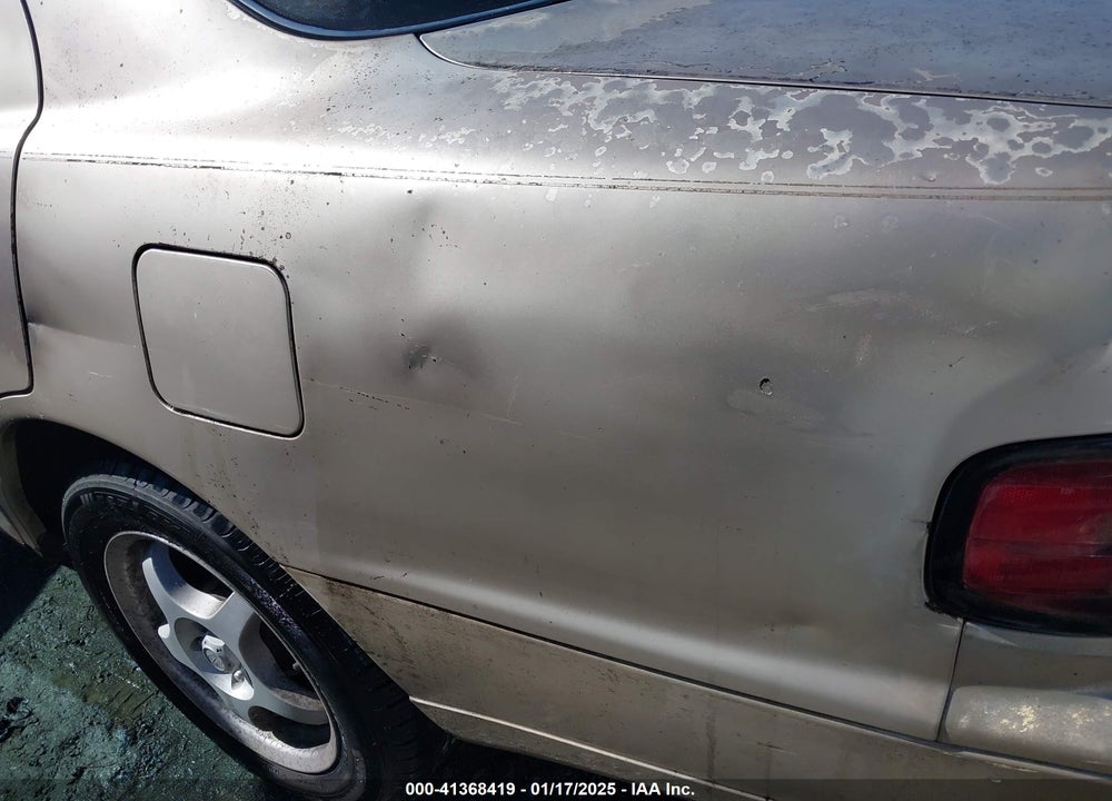 1992 TOYOTA CAMRY LE VIN: JT2SK12E3N0092920