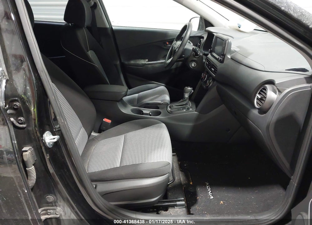 2020 HYUNDAI KONA SE VIN: KM8K1CAA7LU466063