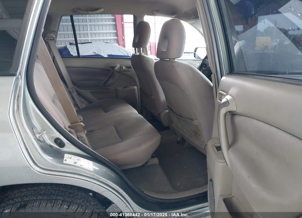 2005 TOYOTA RAV4 VIN: JTEGD20V350049013