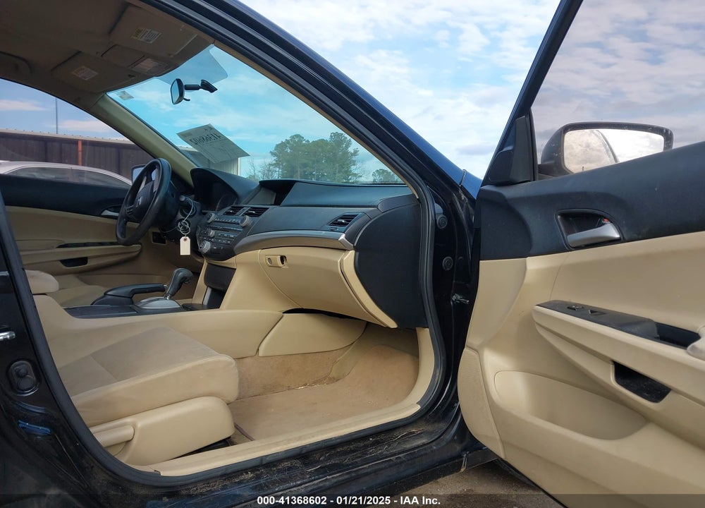 2012 HONDA ACCORD 2.4 LX VIN: 1HGCP2F34CA026641