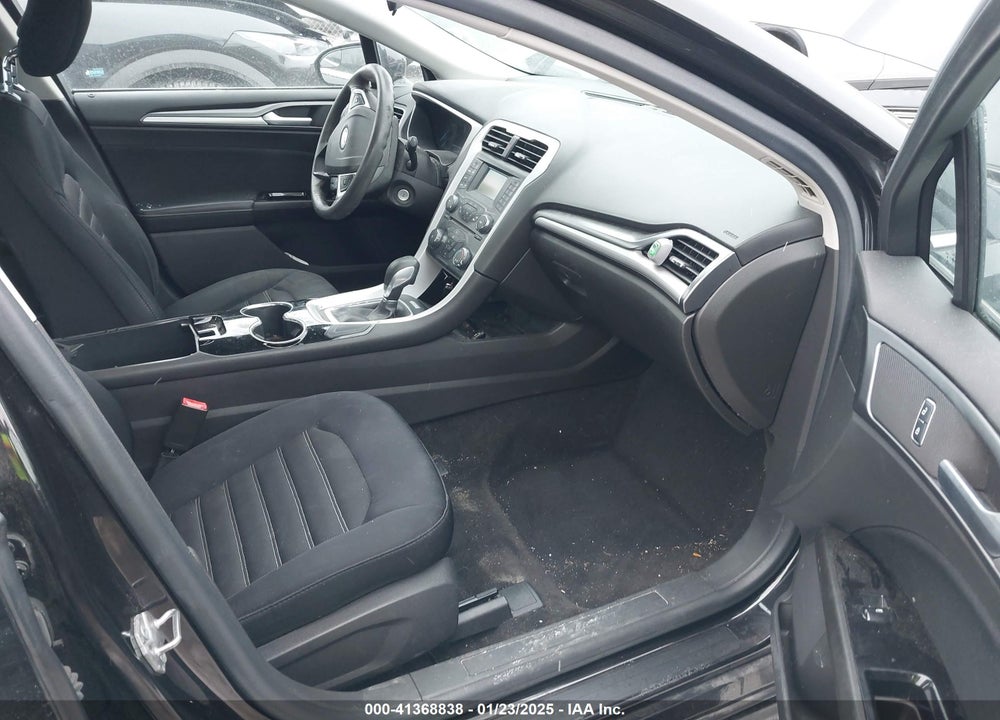 2014 FORD FUSION VIN: 1FA6P0H72E5401430