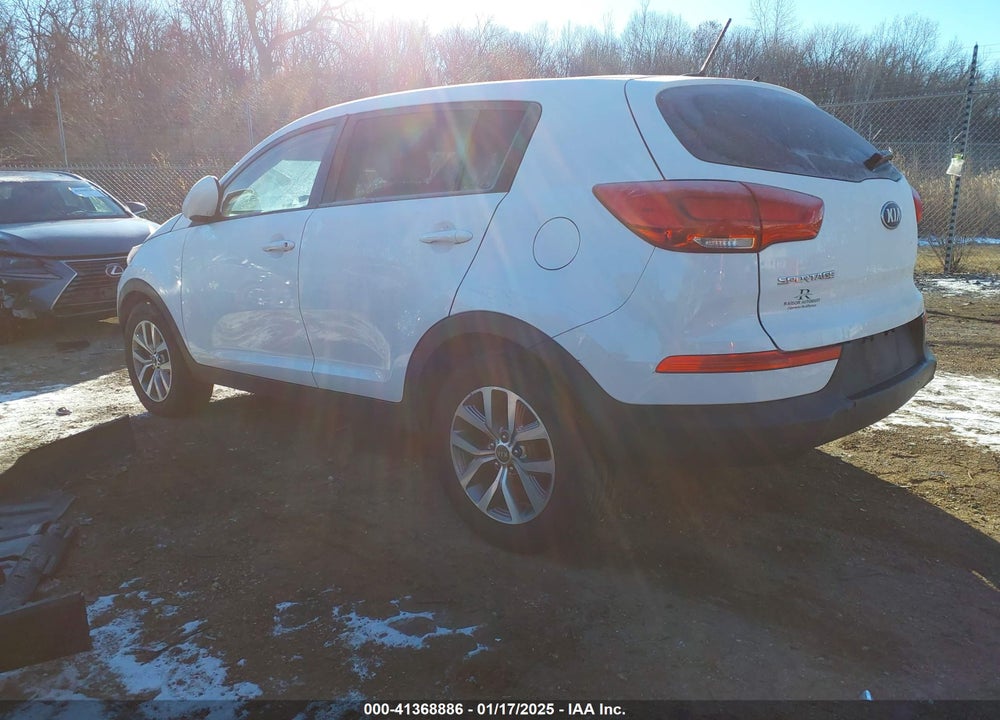 2016 KIA SPORTAGE LX VIN: KNDPB3AC6G7880223