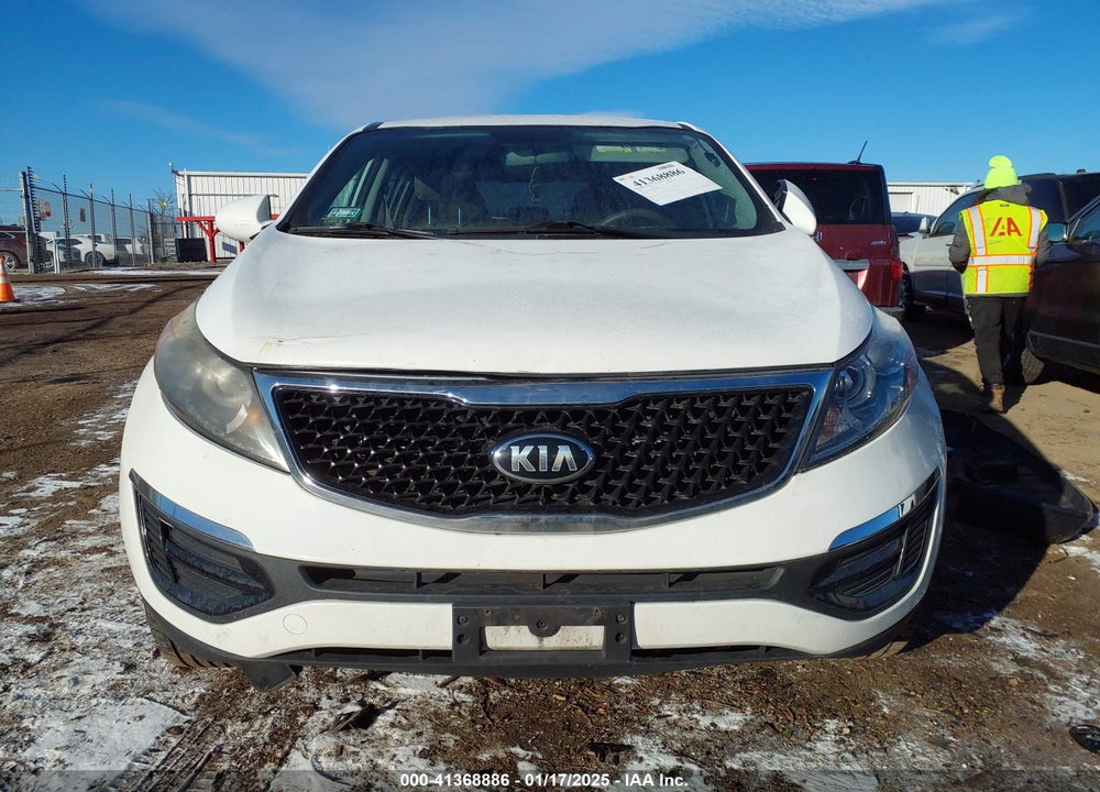 2016 KIA SPORTAGE LX VIN: KNDPB3AC6G7880223