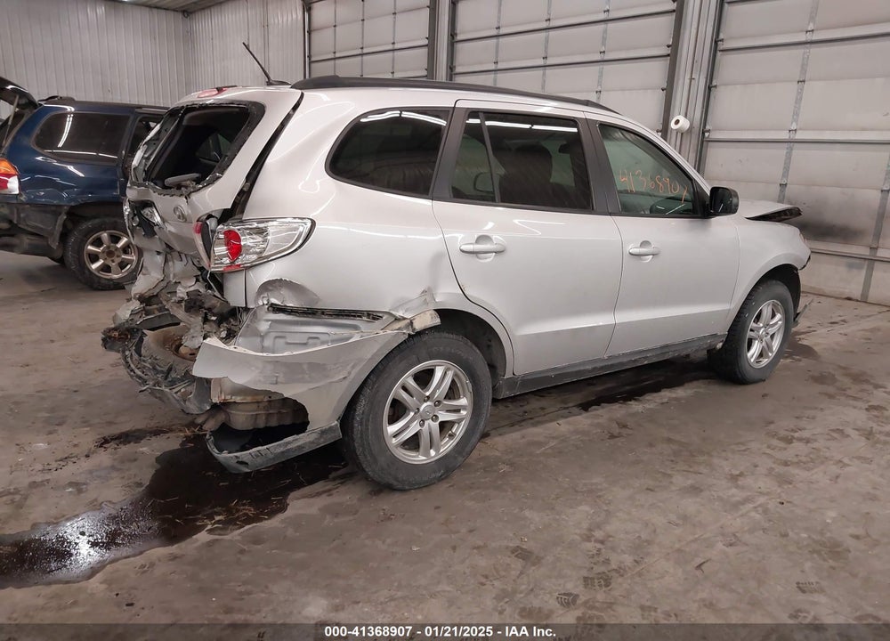 2011 HYUNDAI SANTA FE GLS VIN: 5XYZGDAB6BG024617