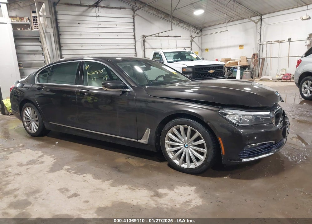 2017 BMW 740I XDRIVE VIN: WBA7E4C36HGU99982