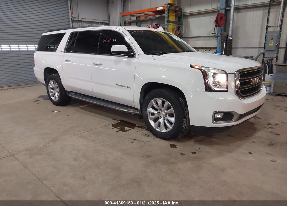 2017 GMC YUKON XL SLT VIN: 1GKS2GKC3HR139697