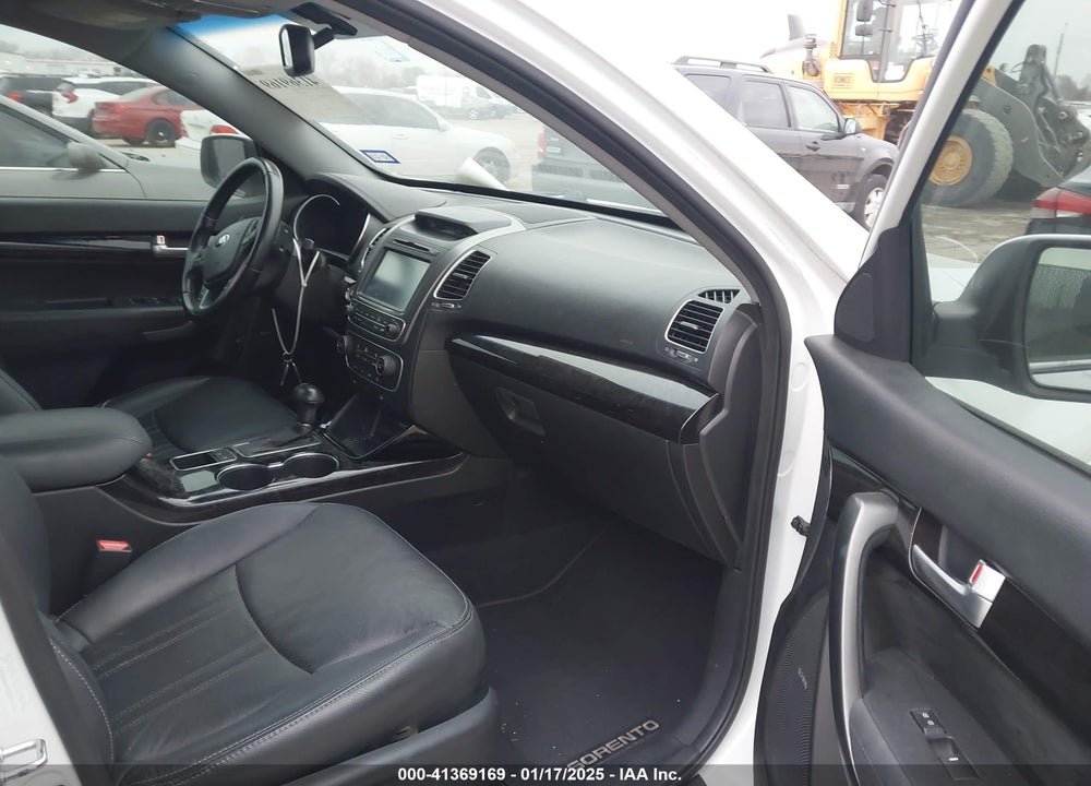 2014 KIA SORENTO SX VIN: 5XYKW4A79EG491731