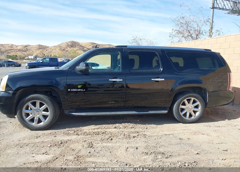 2007 GMC YUKON XL 1500 DENALI VIN: 1GKFK66887J154761