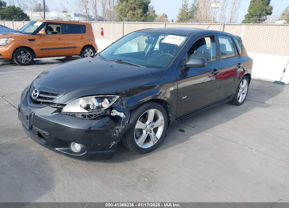 2005 MAZDA 3 S VIN: JM1BK343151262071