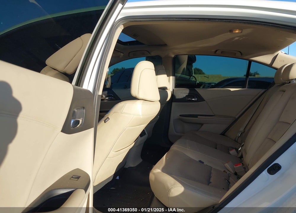 2016 HONDA ACCORD EX-L V-6 VIN: 1HGCR3F05GA000609