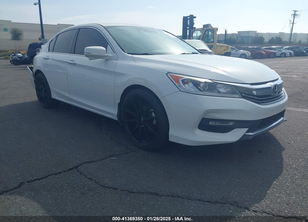 2016 HONDA ACCORD EX-L V-6 VIN: 1HGCR3F05GA000609