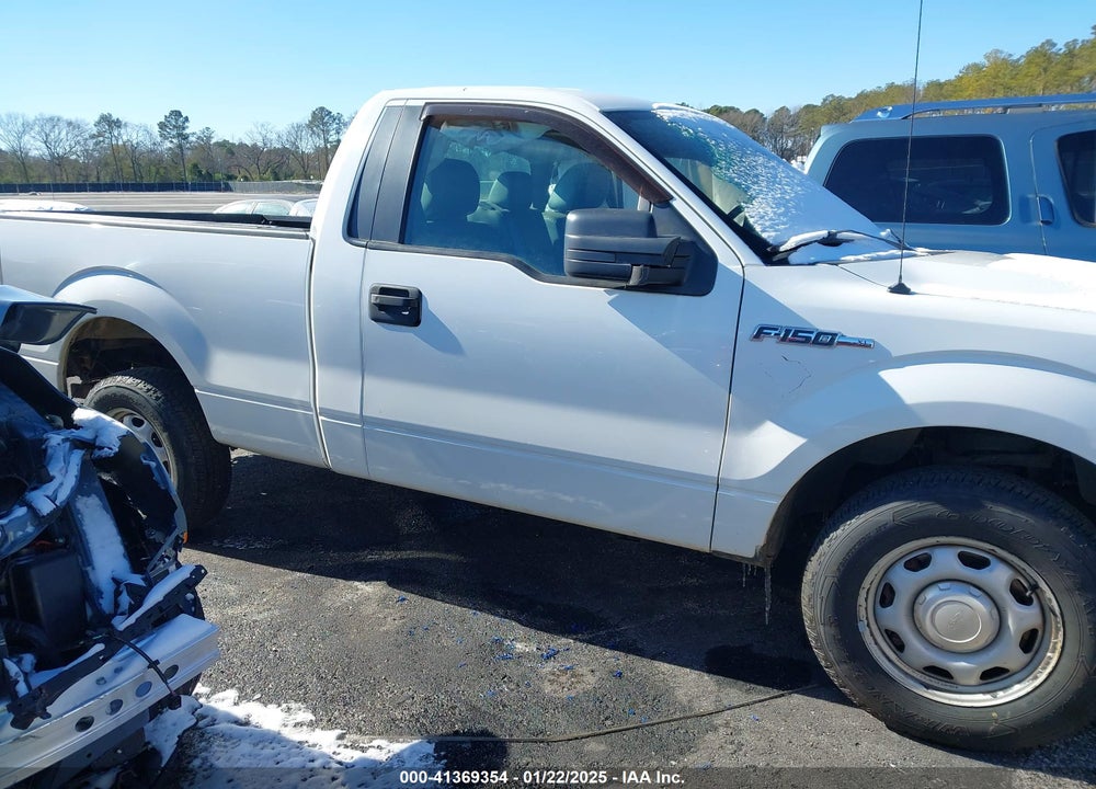 2014 FORD F-150 XL VIN: 1FTMF1CM2EFB33125