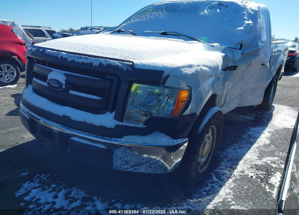 2014 FORD F-150 XL VIN: 1FTMF1CM2EFB33125