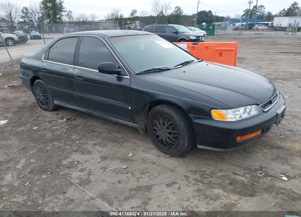 1996 HONDA ACCORD LX/EX VIN: 1HGCD5639TA040206