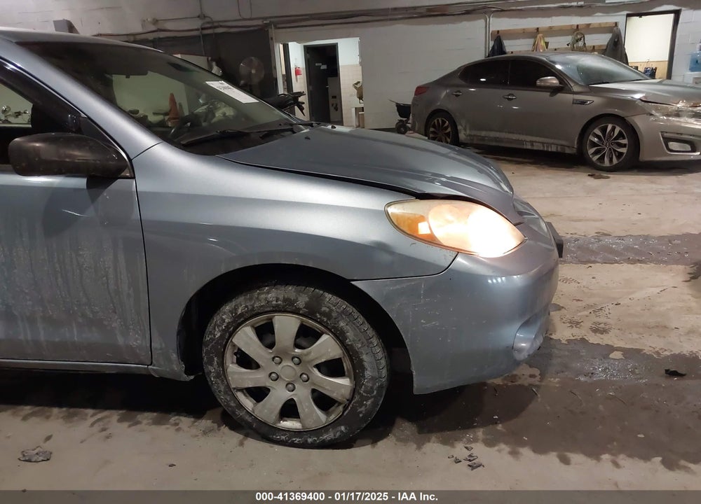 2007 TOYOTA MATRIX VIN: 2T1KR32E77C647665
