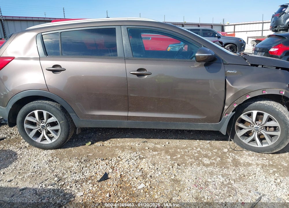2014 KIA SPORTAGE VIN: KNDPBCAC7E7630907
