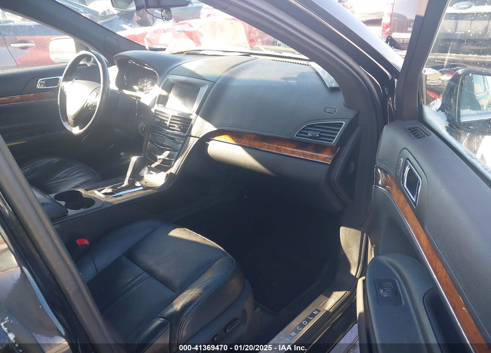 2015 LINCOLN MKT LIVERY VIN: 2LMHJ5NK9FBL01235