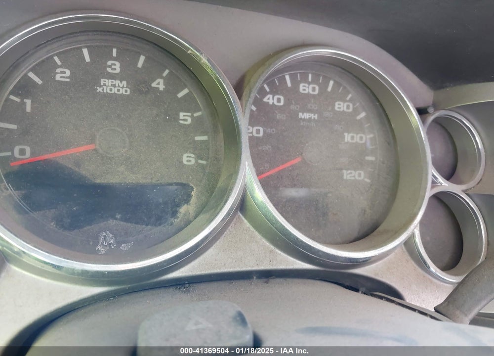 2009 CHEVROLET SILVERADO 1500 LT VIN: 3GCEC23J19G171944